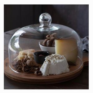 NWT Casafina Glass Dome 12”